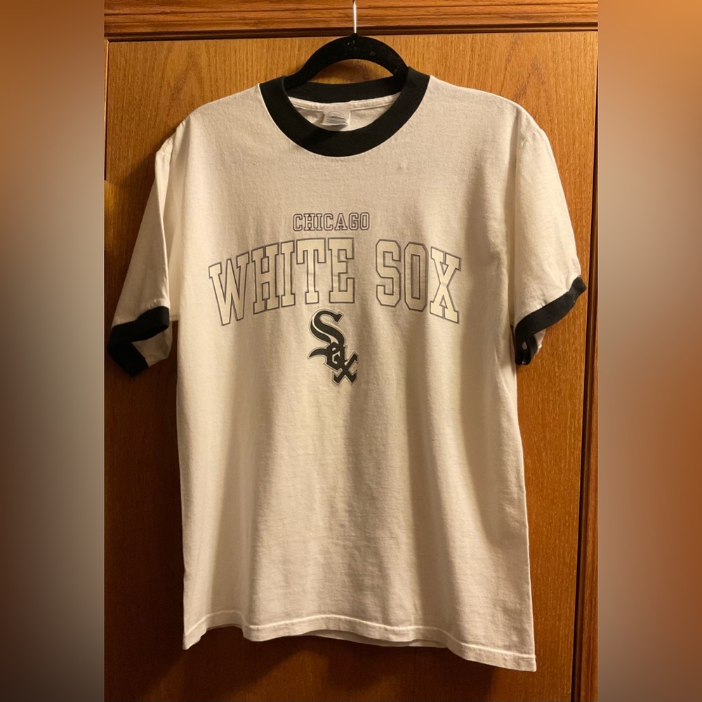Adult Unisex Chicago White Sox MLB Baseball Short Sleeve T-Shirt. Size M